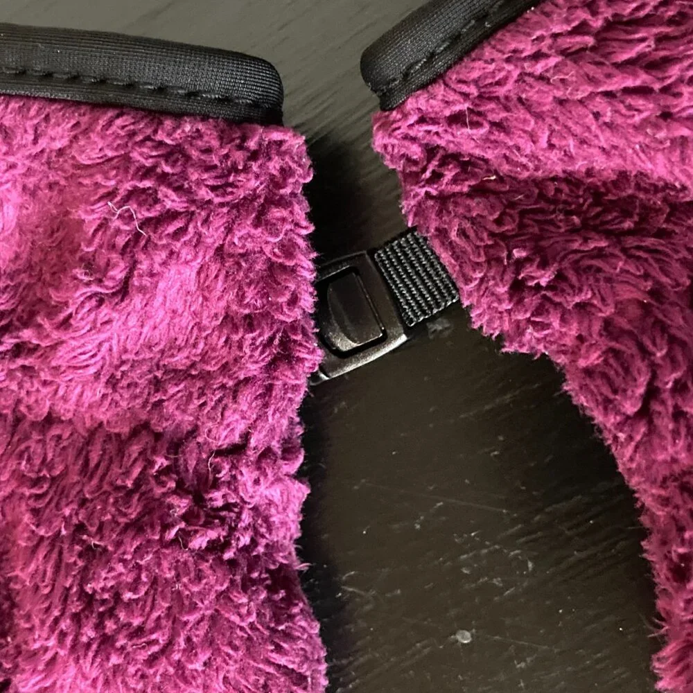 The North Face Girl's Denali Thermal Gloves - Purple /Black W/ Logo - Size L